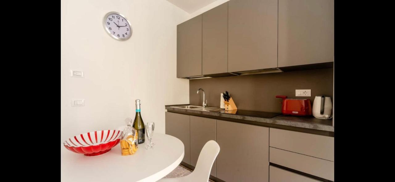 San Marco Luxury Apartments Steps From St Marks Венеция Экстерьер фото