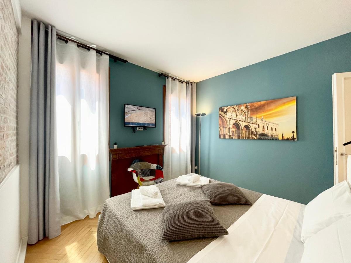 San Marco Luxury Apartments Steps From St Marks Венеция Экстерьер фото