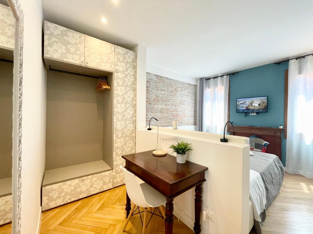 San Marco Luxury Apartments Steps From St Marks Венеция Экстерьер фото